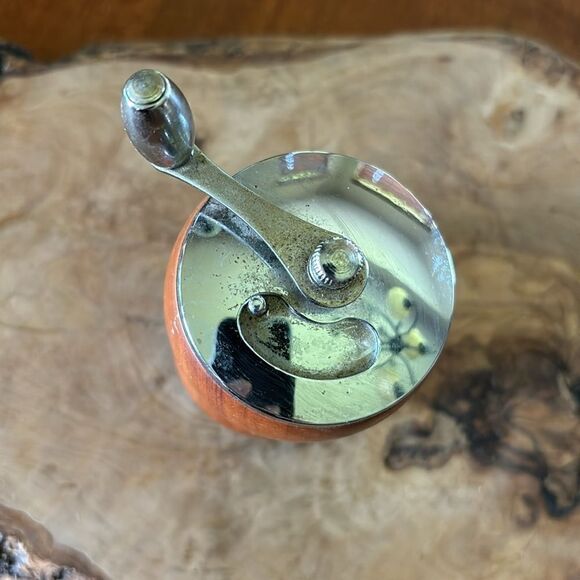 George S. Thompson Teak Pepper Grinder - Picture 3 of 7